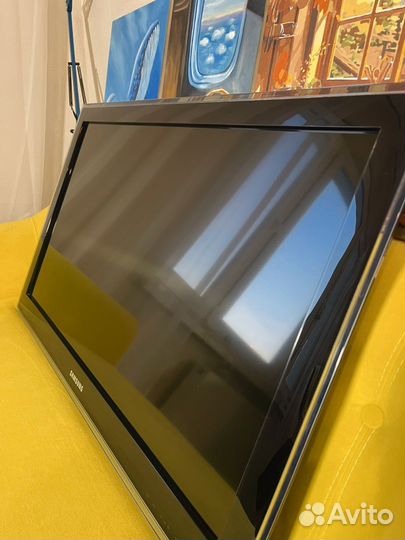 Телевизор samsung