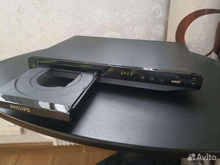 Dvd-плеер Philips DVP3680K с Караоке и USB