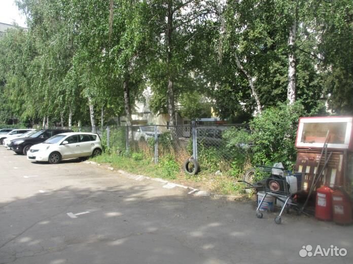 Автомобильные стоянки (2 шт.)