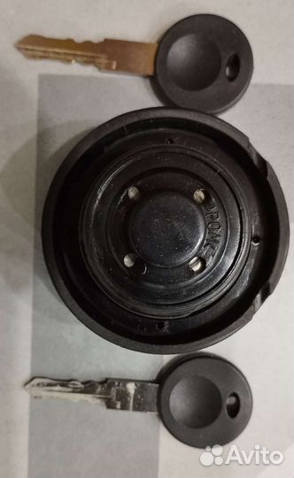 Крышка бака Гранта