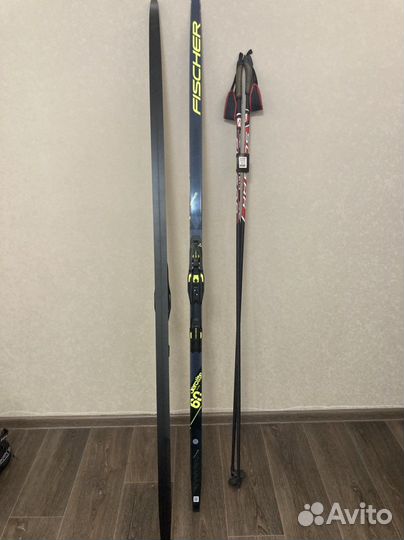 Лыжи беговые fisher коньковые+палки 165см