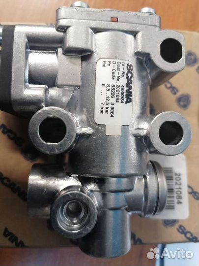 Следящий клапан горного тормоза scania