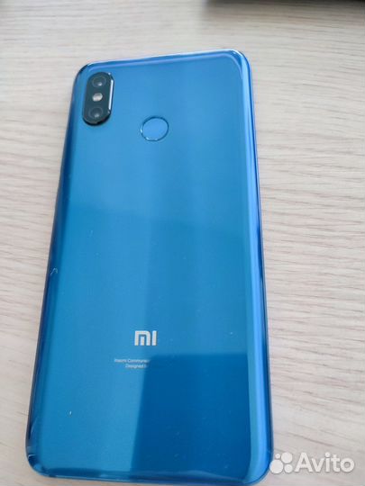 Xiaomi Mi 8, 6/64 ГБ