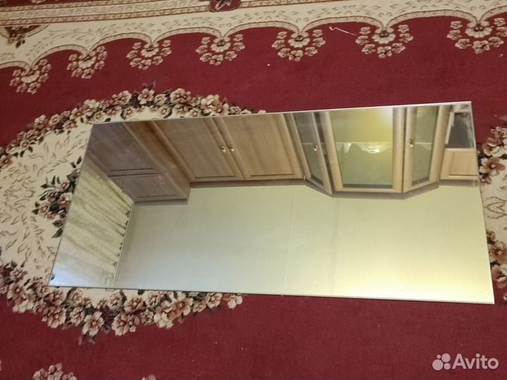 Зеркало мебельное