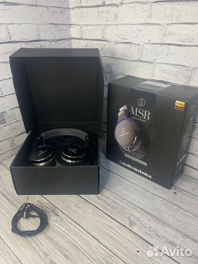 Наушники Audio-Technica ATH-MSR7