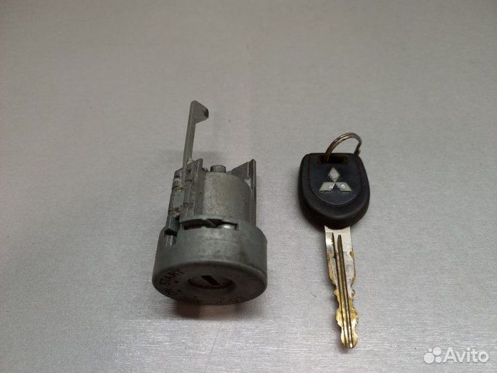Замок зажигания Mitsubishi Lancer 10 2010