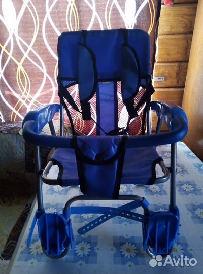 Детское кресло на багажник велосипеда