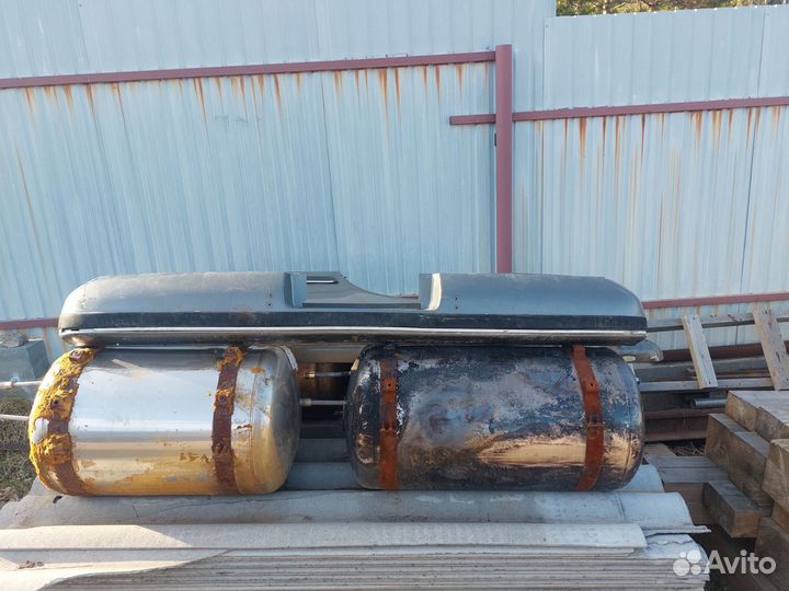 Задний бампер