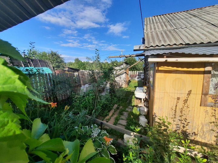 Дом 30 м² на участке 10 сот.