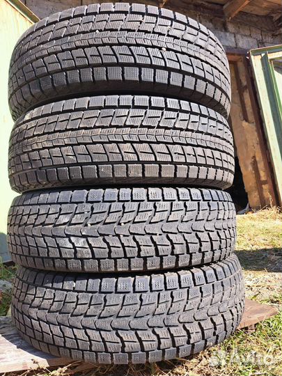 Dunlop Winter Maxx SJ8 225/65 R17 102R