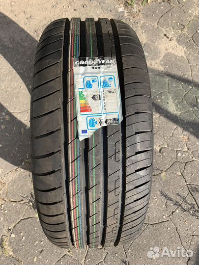 Goodyear EfficientGrip Performance 225/50 R17 94W