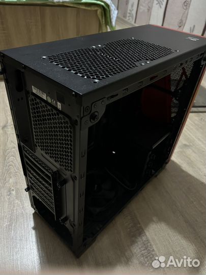 Корпус Corsair Carbide Series spec-04 mid tower