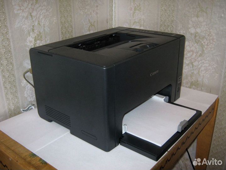 Лазерный цветной принтер, заправлен,Canon 7018c