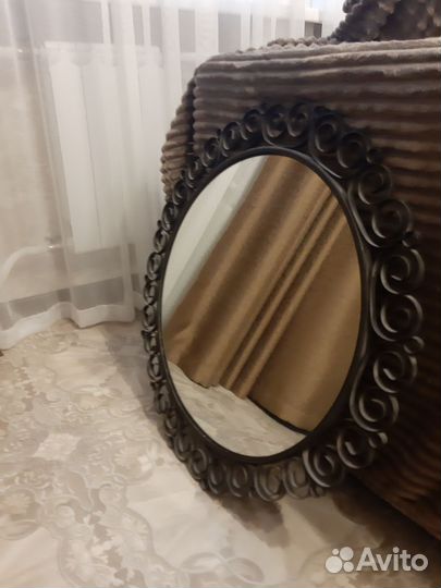 Зеркало настенное круглое бу