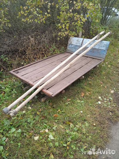 Сани для лошади, седло, упряжь