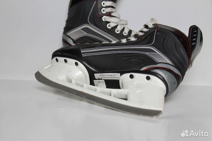 Хоккейные коньки bauer vapor x300