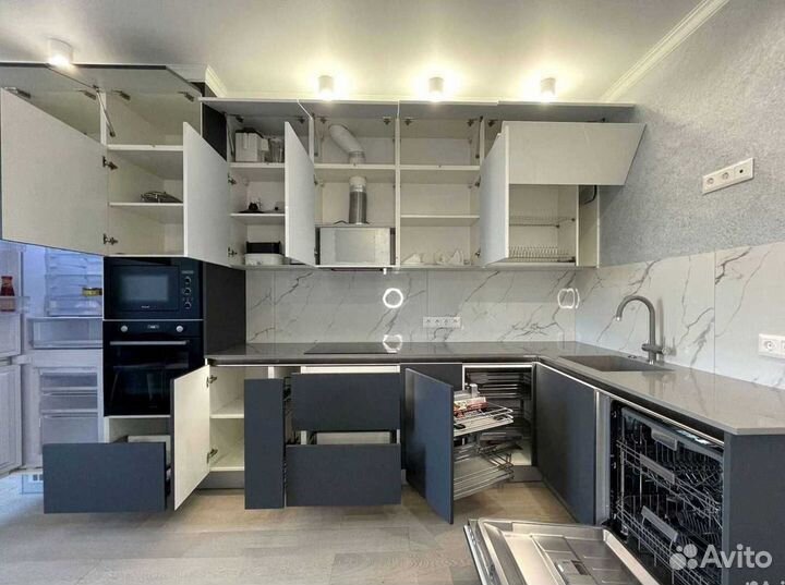 Кухонный гарнитур 