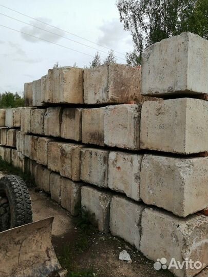 Продам плиты перекрытия, блоки фундаментные, перем