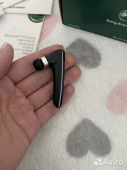 Гарнитура sony ericssonу HBH-IV835