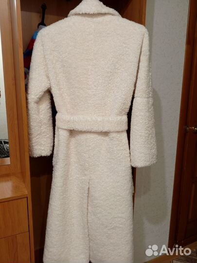 Пальто каракуль и пуховик