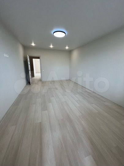 2-к. квартира, 75,5 м², 2/7 эт.