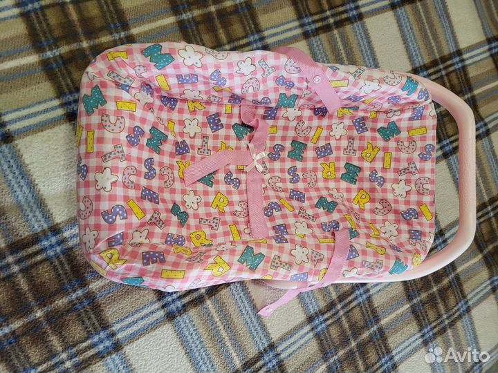 Переноска и кукла-пупс большой