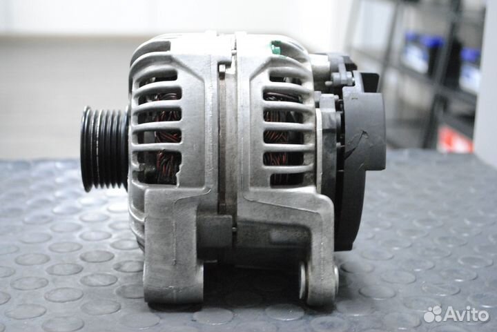 Генератор Opel Vectra C, Astra G 2.2 DTi б/у 140А