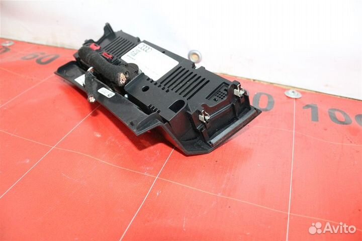 Блок управления климат-контролем Audi A4 седан B8