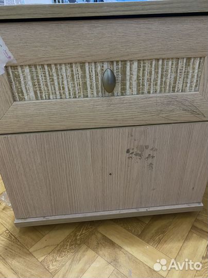Тумба прикроватная