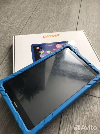 Планшет Digma