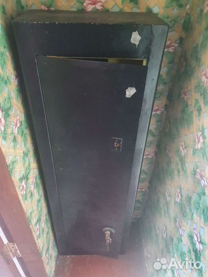 Оружейный сейф