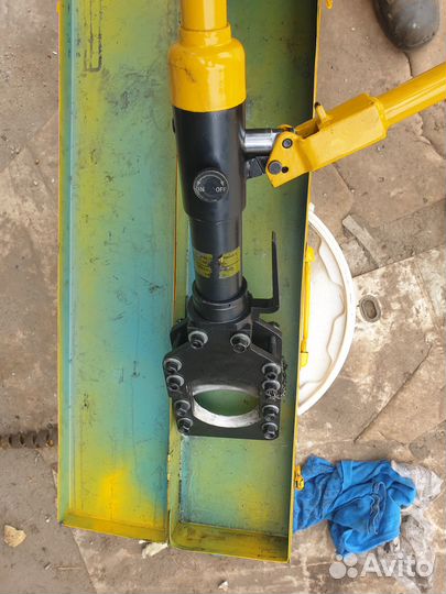 Гидравлические ножницы