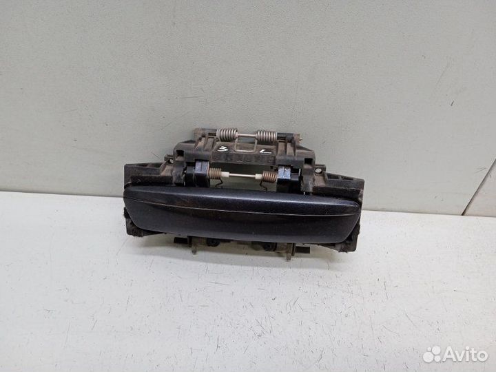 Ручка двери наружная задняя левая Audi A8 D3 4.2