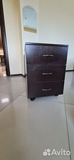 Тумбочка офисная