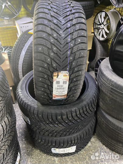 Nokian Tyres Hakkapeliitta 10p 255/40 R21 102T