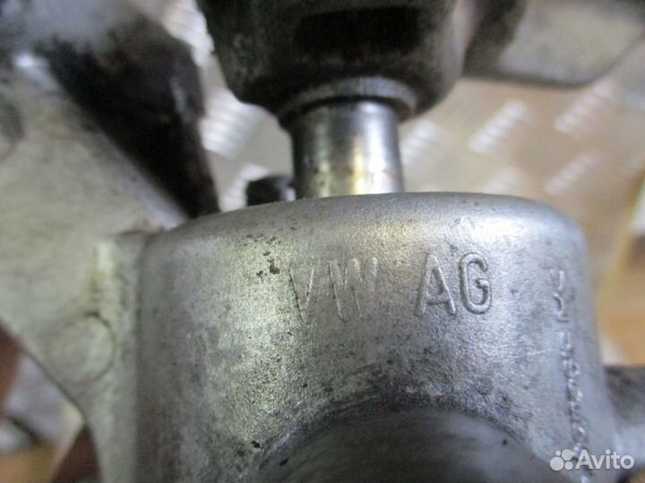 Механизм выбора передач Volkswagen Caddy 3 2007г