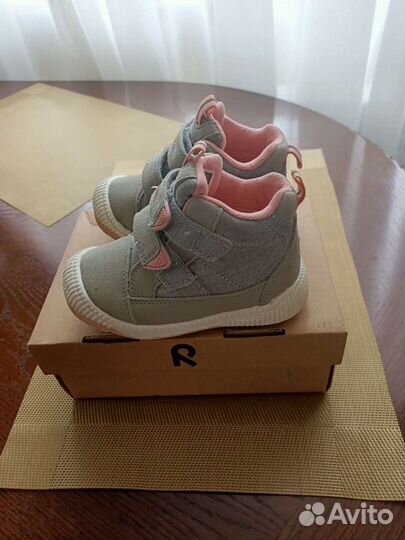 Ботинки весенние на девочку