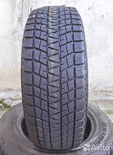 Bridgestone Blizzak DM-V1 225/65 R17 102R