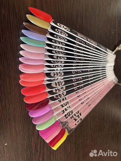 Гель лак для ногтей