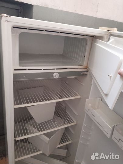 Холодильник, стиральная машина б.у