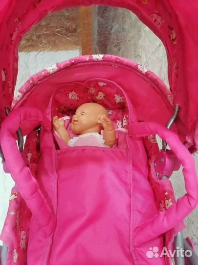 Коляска кукольная