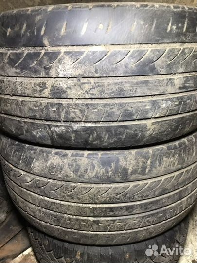 Headway HU901 275/40 R20 106W