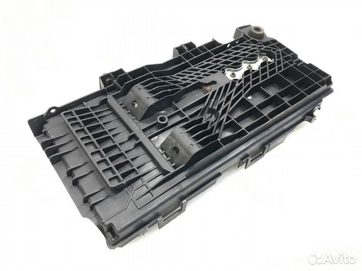 Площадка аккумулятора Ford Mondeo седан 2.3 2010