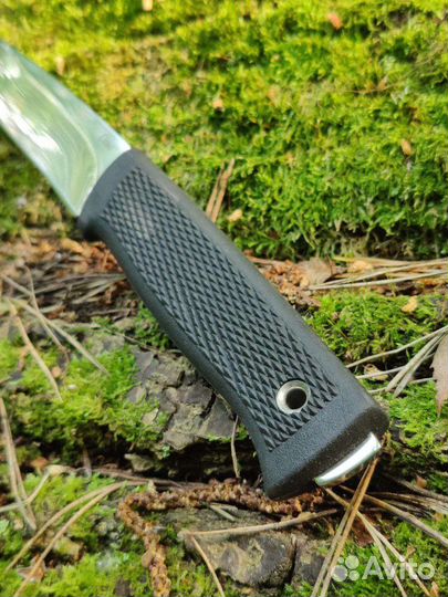 Нож туристический 