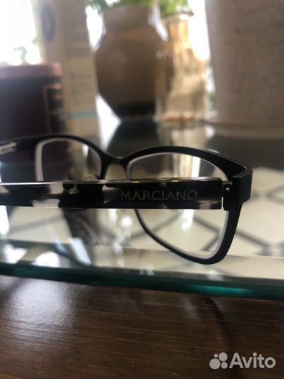 Очки Guess Marciano