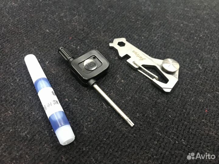 Брелок-ключ SUR-RON Light Bee