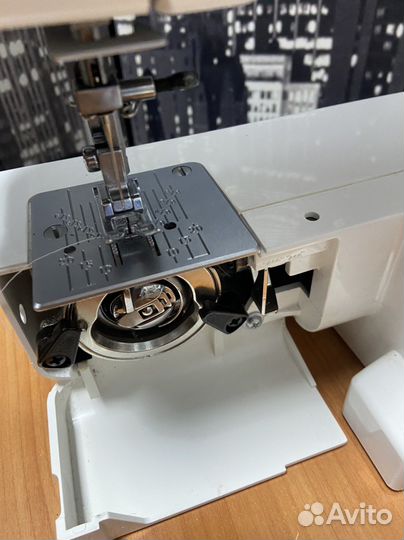 Швейная машинка janome EL532