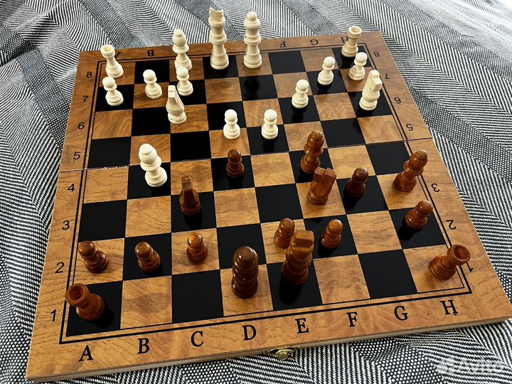 Нарды и шахматы, шашки много