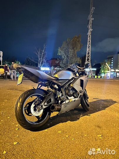 Honda cbr600rr 2005