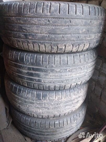 Nokian Tyres Hakka Blue 215/65 R16